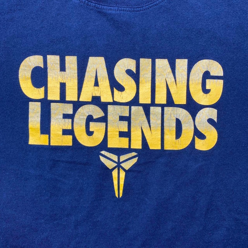 Kobe Bryant LA Lakers Chasing Legends logo Nike shirt - YOUTH XL